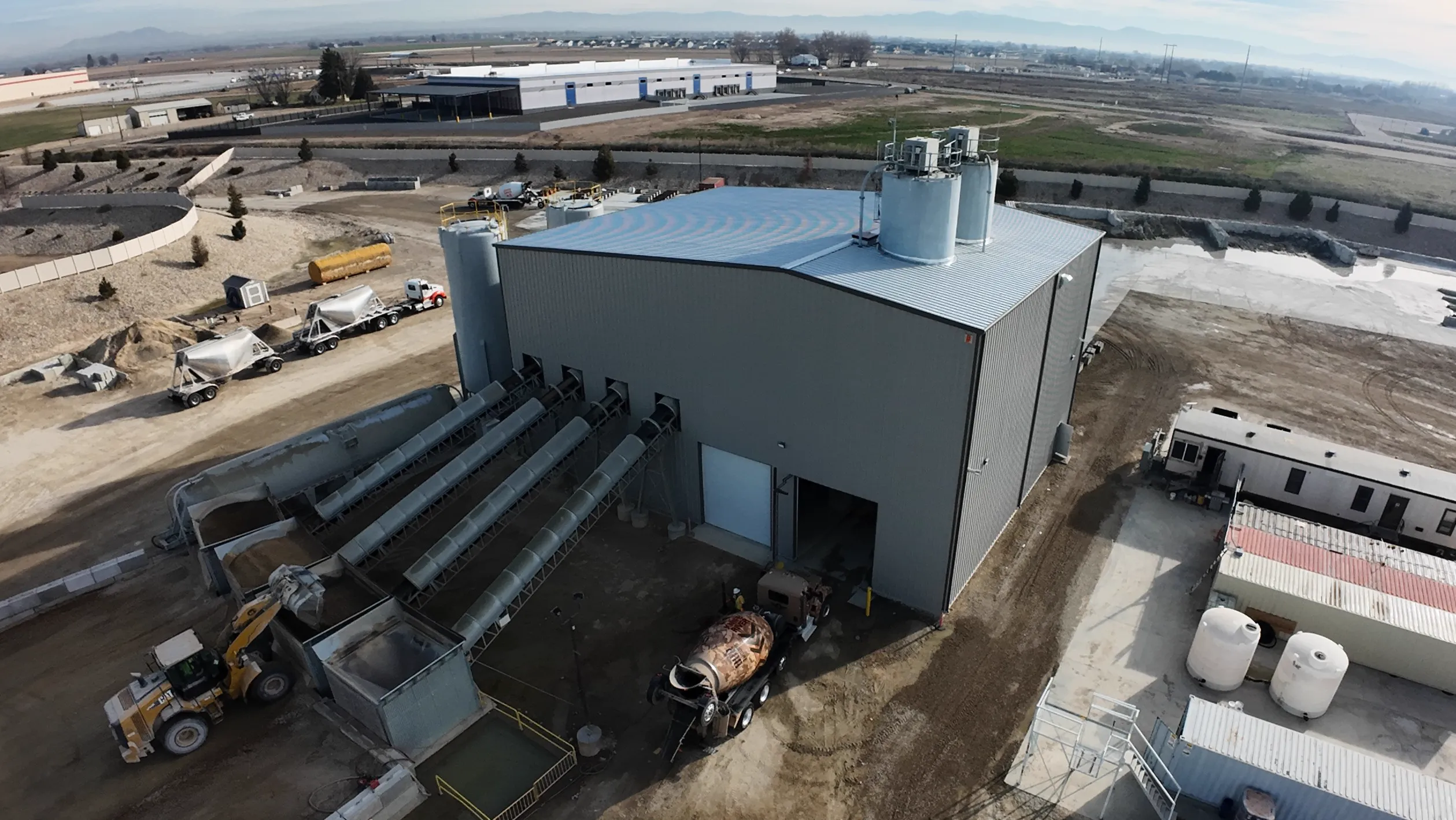 conveyer side